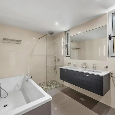 Caripira By فيلة