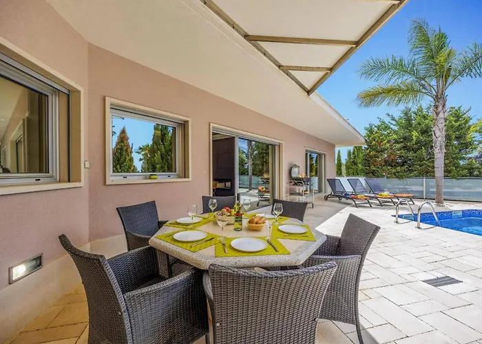 Villa Caripira By Albufeira